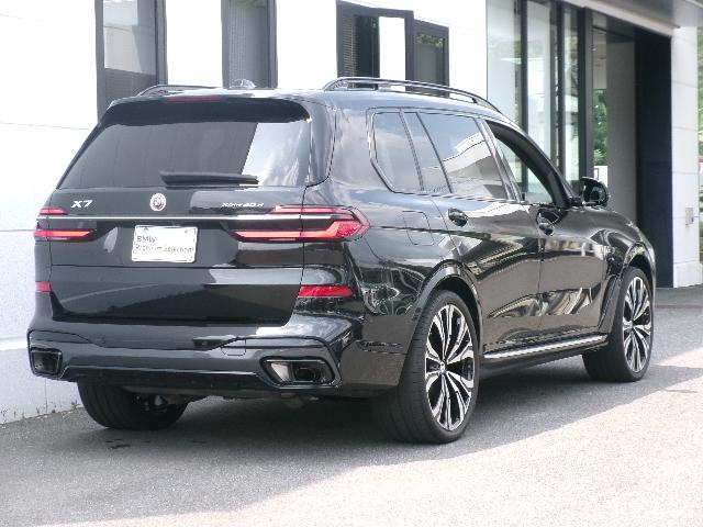 Ｘ７ ｘＤｒｉｖｅ　４０ｄ　Ｍスポーツ　Ｍスポーツパッケージプロ／サンルーフ／アルミランニングボード／ハンドルヒーター／保冷温カップホルダー／２３ＡＷ／Ｍスポーツブレーキ／１オーナー下取車（5枚目）