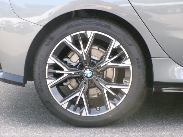 １シリーズ １２０ｄ　Ｍスポーツ　ハイラインパッケージ　１８ＡＷ　ハイラインＰ　テクノロジーＰ　ハーマンカードン　ヘッドアップディスプレイ　シートヒーター　プライバシーガラス　全周囲カメラ　オートトランク　ワイヤレスチャージ　デモカー　認定中古車（40枚目）