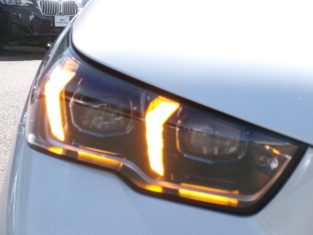 ５シリーズ ５２３ｄ　ｘＤｒｉｖｅ　Ｍスポーツ　１９ＡＷ　コンフォートドライビングＰＫＧ　カーブドディスプレイ　ヘッドＵＰディスプレイ　禁煙　１オーナー　認定中古車（6枚目）
