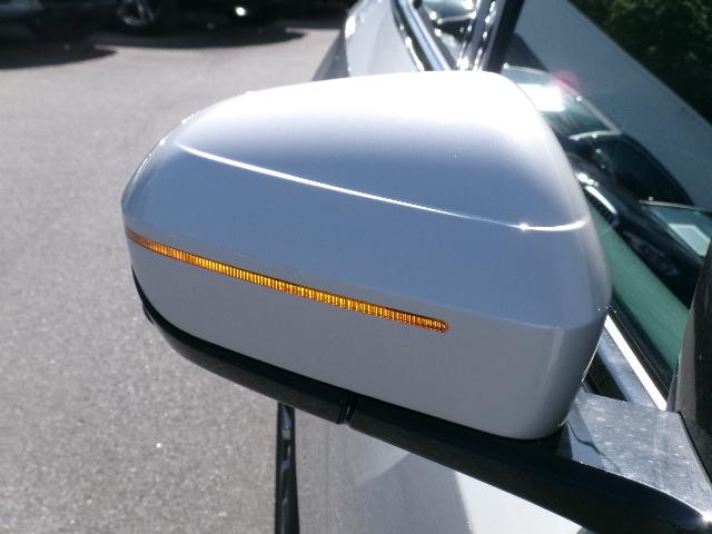 ５シリーズ ５２３ｄ　ｘＤｒｉｖｅ　Ｍスポーツ　１９ＡＷ　コンフォートドライビングＰＫＧ　カーブドディスプレイ　ヘッドＵＰディスプレイ　禁煙　１オーナー　認定中古車（8枚目）