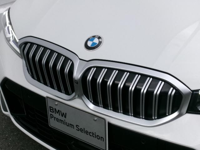 ３シリーズ ３２０ｄ　ｘＤｒｉｖｅツーリング　Ｍスポーツ　１８ＡＷ　コンフォートＰＫＧ　カーブドディスプレイ　純正ＨＤＤナビゲーション　全方位カメラ　オートトランク　ＬＥＤヘッドライト　禁煙　１オーナー　認定中古車（7枚目）