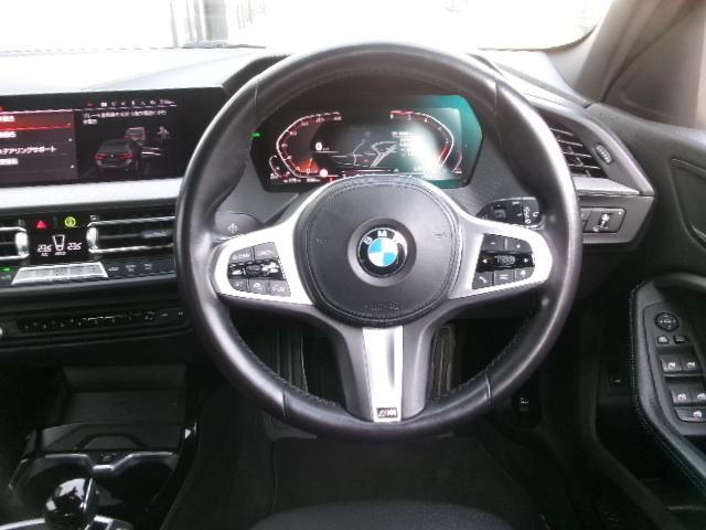 1シリーズ 118d Mスポーツ 18AW 純正HDDナビゲーション バックカメラ オートトランク 電動シート プライバシーガラス 衝突軽減ブレーキ LEDヘッドライト ドライブレコーダー 1オーナー 認定中古車(14枚目)