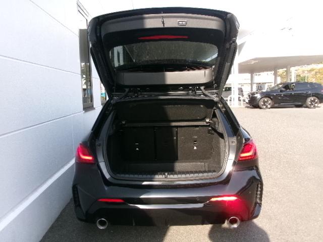 1シリーズ 118d Mスポーツ 18AW 純正HDDナビゲーション バックカメラ オートトランク 電動シート プライバシーガラス 衝突軽減ブレーキ LEDヘッドライト ドライブレコーダー 1オーナー 認定中古車(37枚目)