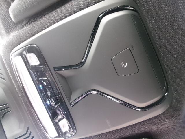 3シリーズ 320d xDriveツーリング Mスポーツ 8AW コンフォートPKG 純正カーブドディスプレイHDDナビゲーション バックカメラ オートトランク LEDヘッドライト 1オーナー 認定中古車(14枚目)