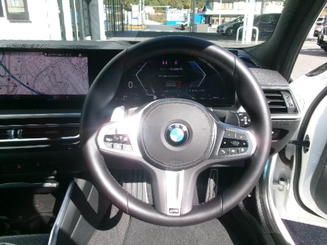 3シリーズ 320d xDriveツーリング Mスポーツ 8AW コンフォートPKG 純正カーブドディスプレイHDDナビゲーション バックカメラ オートトランク LEDヘッドライト 1オーナー 認定中古車(16枚目)