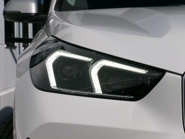 X1 xDrive 20i xライン 18AW タイヤ4本交換 カーブドディスプレイHDDナビ 全方位カメラ ヘッドUPディスプレイ シートヒーター オートトランク LEDヘッドライト 禁煙 1オーナー 認定中古車(7枚目)