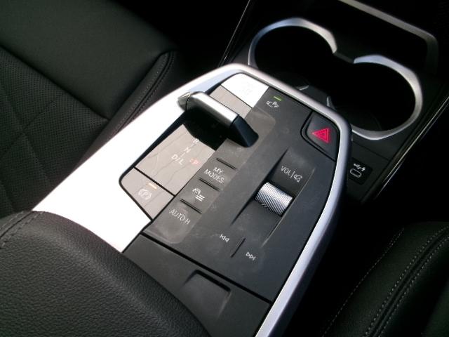 X1 xDrive 20i xライン 18AW タイヤ4本交換 カーブドディスプレイHDDナビ 全方位カメラ ヘッドUPディスプレイ シートヒーター オートトランク LEDヘッドライト 禁煙 1オーナー 認定中古車(31枚目)