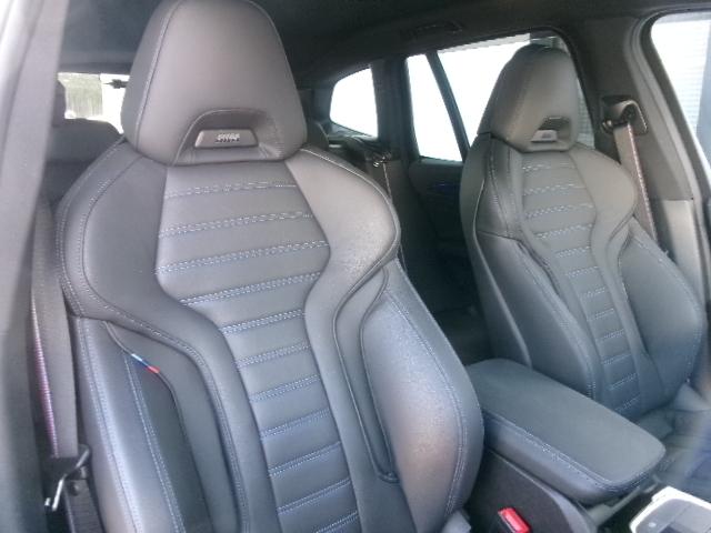 当社ユーザー様ワンオーナー下取車でメンテナンス履歴明確です。