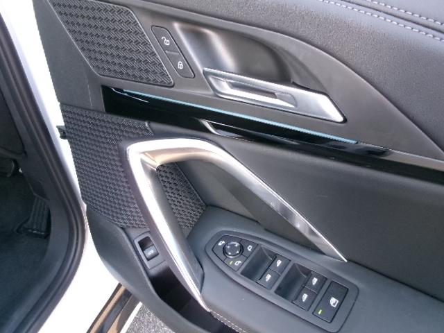 Ｘ１ ｘＤｒｉｖｅ　２０ｄ　ｘライン　１８ＡＷカーブドディスプレイ純正ＨＤＤナビゲーション全方位カメラシートヒーターオートトランクサンプロティションガラスＬＥＤヘッドライト禁煙１オーナー認定中古車（35枚目）