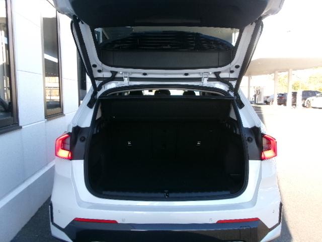 Ｘ１ ｘＤｒｉｖｅ　２０ｄ　ｘライン　１８ＡＷカーブドディスプレイ純正ＨＤＤナビゲーション全方位カメラシートヒーターオートトランクサンプロティションガラスＬＥＤヘッドライト禁煙１オーナー認定中古車（49枚目）