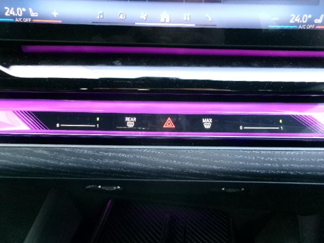 ｉ５ ｅＤｒｉｖｅ　４０ツーリング　Ｍスポーツ　２０ＡＷセレクトＰＫＧパノラマガラスサンルーフハーマンカードンカーブドディスプレイ純正ＨＤＤナビゲーション全方位カメラオートトランクデモカー認定中古車（22枚目）