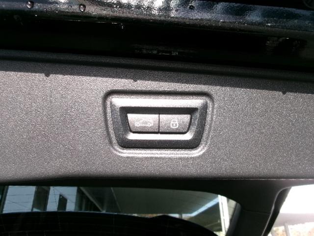 ｉ５ ｅＤｒｉｖｅ　４０ツーリング　Ｍスポーツ　２０ＡＷセレクトＰＫＧパノラマガラスサンルーフハーマンカードンカーブドディスプレイ純正ＨＤＤナビゲーション全方位カメラオートトランクデモカー認定中古車（42枚目）