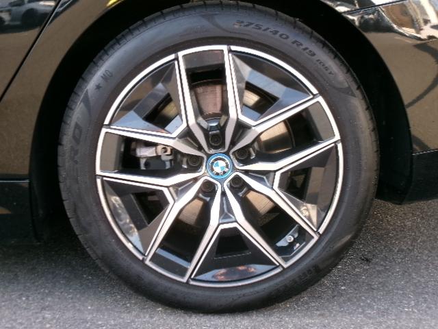 ｉ５ ｅＤｒｉｖｅ　４０ツーリング　Ｍスポーツ　２０ＡＷセレクトＰＫＧパノラマガラスサンルーフハーマンカードンカーブドディスプレイ純正ＨＤＤナビゲーション全方位カメラオートトランクデモカー認定中古車（48枚目）