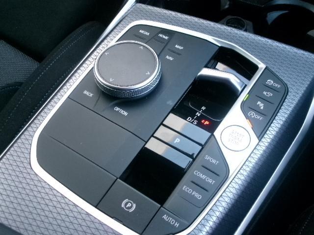 3シリーズ 320d xDriveツーリング Mスポーツ 18AWサウンドPKGハーマンカードンアコースティックガラス純正DTVカーブドディスプレイHDDナビゲーション全方位カメラオートトランクデモカー認定中古車(33枚目)