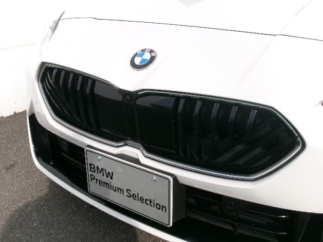 ���S�a�l�v�v���~�A���Z���N�V�����������ł͉���ԁA����Ԃ𒆐S�ɗ����̖��m�Ȏԗ����펞�T�O��W���B�������������h�b����ԂŖ�T���B�X�^�b�t�ꓯ�S��育��������҂����Ă���܂��B