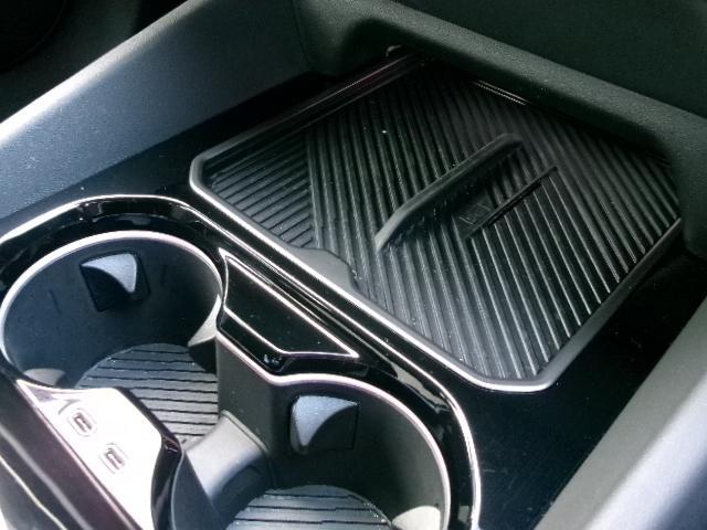 5シリーズ 523d xDrive Mスポーツ 19AWコンフォートドライビングPKGカーブドディスプレイ純正HDDナビゲーション全方位カメラヘッドUPディスプレイオートトランク1オーナー認定中古車(27枚目)