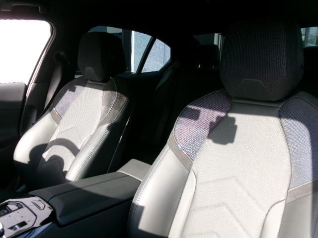 5シリーズ 523d xDrive Mスポーツ 19AWコンフォートドライビングPKGカーブドディスプレイ純正HDDナビゲーション全方位カメラヘッドUPディスプレイオートトランク1オーナー認定中古車(37枚目)