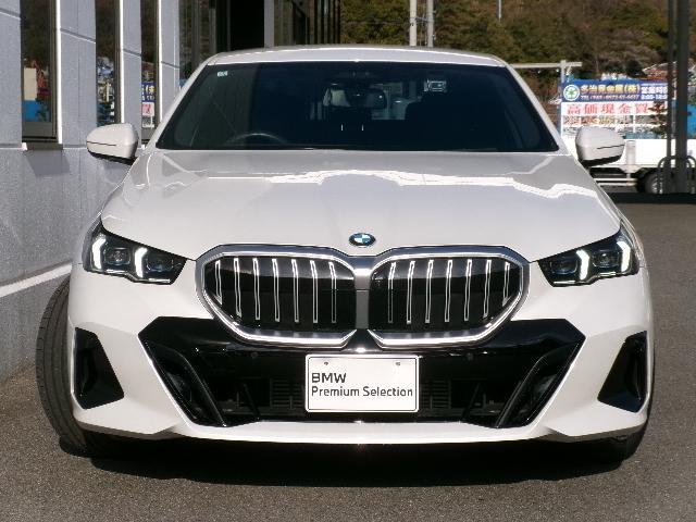 5シリーズ 523d xDrive Mスポーツ 19AWコンフォートドライビングPKGカーブドディスプレイ純正HDDナビゲーション全方位カメラヘッドUPディスプレイオートトランク1オーナー認定中古車(41枚目)