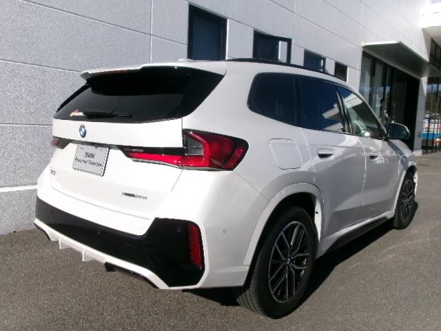 ���S�a�l�v�v���~�A���Z���N�V�����������ł͉���ԁA����Ԃ𒆐S�ɗ����̖��m�Ȏԗ����펞�T�O��W���B�������������h�b����ԂŖ�T���B�X�^�b�t�ꓯ�S��育��������҂����Ă���܂��B