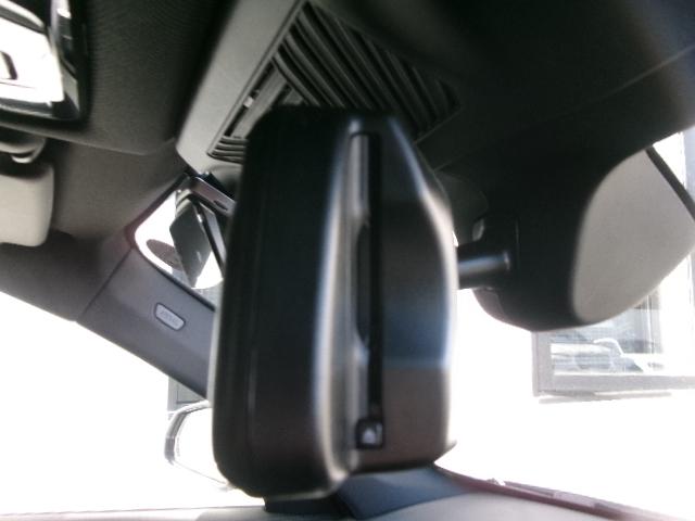 ���S�a�l�v�v���~�A���Z���N�V�����������ł͉���ԁA����Ԃ𒆐S�ɗ����̖��m�Ȏԗ����펞�T�O��W���B�������������h�b����ԂŖ�T���B�X�^�b�t�ꓯ�S��育��������҂����Ă���܂��B