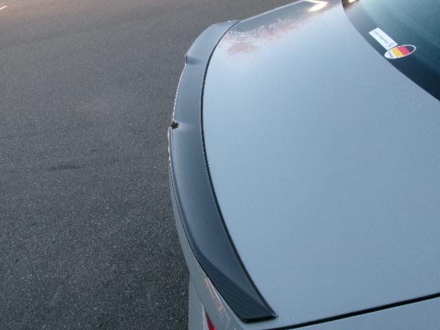 ���S�a�l�v�v���~�A���Z���N�V�����������ł͉���ԁA����Ԃ𒆐S�ɗ����̖��m�Ȏԗ����펞�T�O��W���B�������������h�b����ԂŖ�T���B�X�^�b�t�ꓯ�S��育��������҂����Ă���܂��B