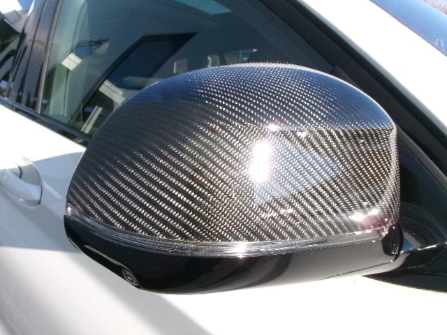 �J�[�{���h�A�~���[�J�o�[�����ς݂ł��B