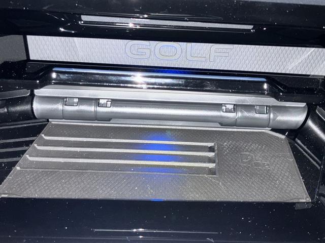 ゴルフRヴァリアント アドバンス 認定中古車 純正ナビ ETC Bカメラ 本革レザーシート シートベンチレーション シートヒーター パワーテールゲート 衝突軽減ブレーキ アダクディブクルーズ ブラインドスポットモニター(22枚目)