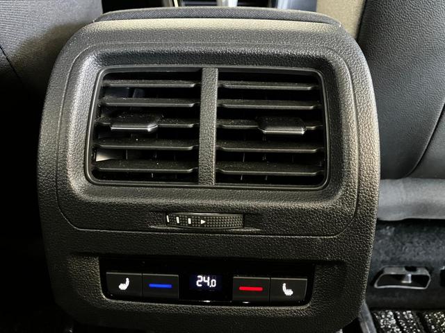 ゴルフトゥーラン TSI ハイライン 認定中古車 純正ナビ ETC Bカメラ パワーテールゲート ブラインドスポットモニター リアトラフィックアラート アダクディブクルーズ 衝突軽減ブレーキ(30枚目)