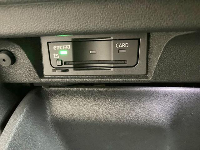 ゴルフ ＴＤＩアクティブアドバンス　プラチナムエディション　認定中古車　純正ナビ　ＥＴＣ　Ｂカメラ　衝突軽減ブレーキ　アダクディブクルーズ　ブラインドスポットモニター　リアトラフィックアラート（23枚目）