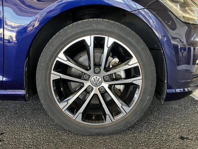 ゴルフ ＴＳＩコンフォートライン　マイスター　認定中古車　純正ナビ　ＥＴＣ　Ｂカメラ　衝突軽減ブレーキ　アダクディブクルーズ　ブラインドスポットモニター　リアトラフィックアラート（10枚目）