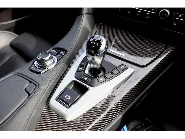 Ｍ６ グランクーペ　４．４リッターＶ８ツインターボ５６０ｐｓ／７速デュアルクラッチ式ＡＴ（Ｍ　ＤＣＴドライブロジック）／（Ｍ６専用装備）カーボンファイバー強化プラスチック（ＣＦＲＰ）製ルーフ／カーボンディフュ―ザー／（40枚目）