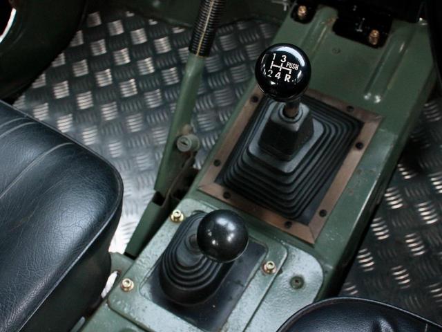 SUZUKI JIMNY CANVAS TOP | 1980 | GREEN | 26000 km | details.- Japanese