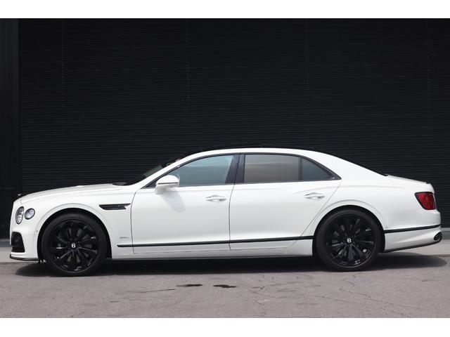 フライングスパー V8 アズール 4WD マリナーSpc/ブラックラインSpc/カーボン/(4枚目)