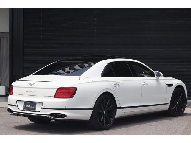 フライングスパー V8 アズール 4WD マリナーSpc/ブラックラインSpc/カーボン/(5枚目)