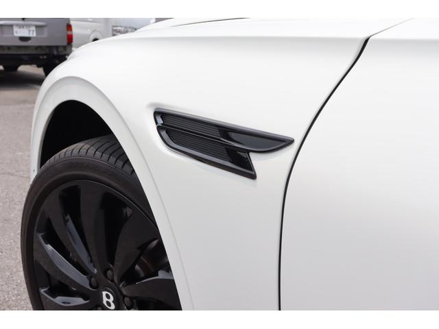 フライングスパー V8 アズール 4WD マリナーSpc/ブラックラインSpc/カーボン/(26枚目)