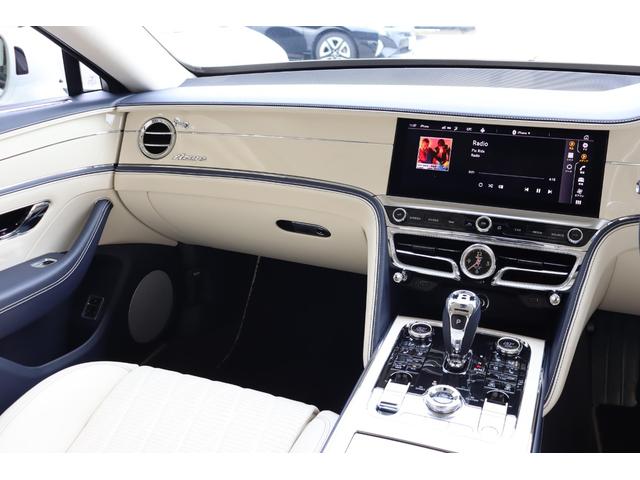 フライングスパー V8 アズール 4WD マリナーSpc/ブラックラインSpc/カーボン/(33枚目)