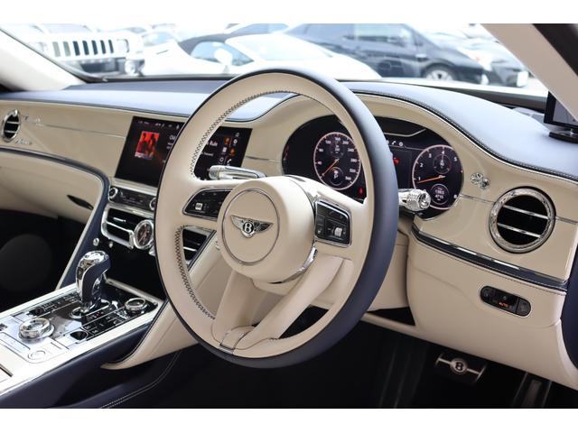 フライングスパー V8 アズール 4WD マリナーSpc/ブラックラインSpc/カーボン/(34枚目)