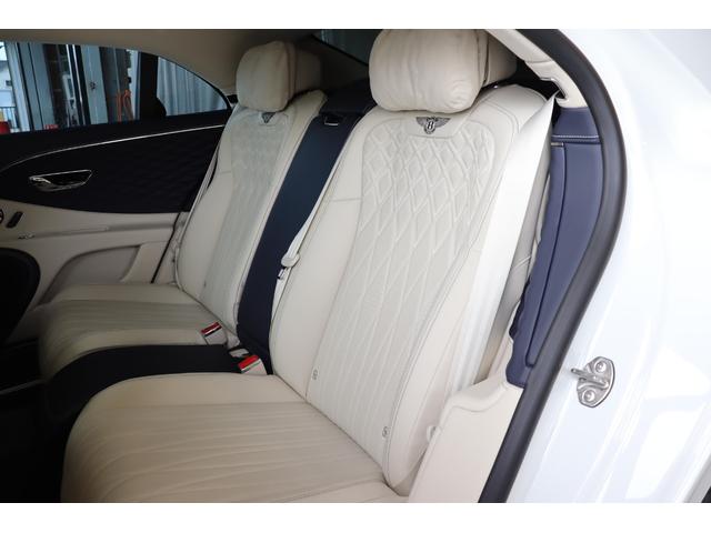 フライングスパー V8 アズール 4WD マリナーSpc/ブラックラインSpc/カーボン/(38枚目)