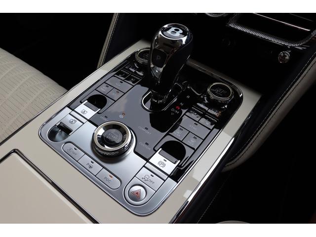 フライングスパー V8 アズール 4WD マリナーSpc/ブラックラインSpc/カーボン/(44枚目)