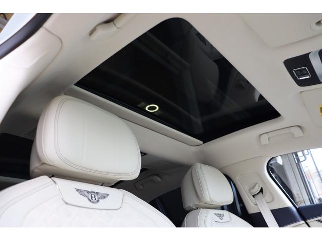 フライングスパー V8 アズール 4WD マリナーSpc/ブラックラインSpc/カーボン/(57枚目)