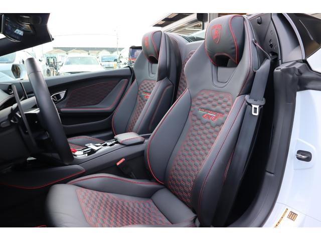 ウラカン EVO RWDスパイダー (LDF) アクラポヴィッチ/ドライバーズ・pkg/PPF(26枚目)