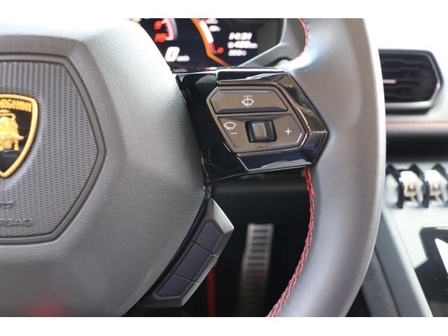 ウラカン EVO RWDスパイダー (LDF) アクラポヴィッチ/ドライバーズ・pkg/PPF(37枚目)