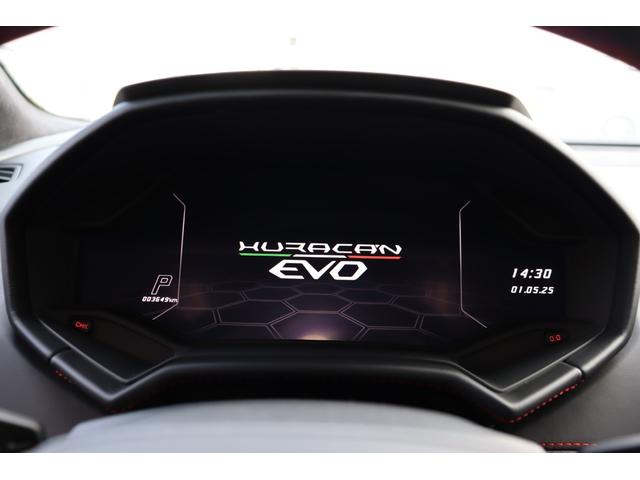 ウラカン EVO RWDスパイダー (LDF) アクラポヴィッチ/ドライバーズ・pkg/PPF(43枚目)