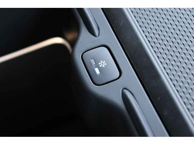 レンジローバー SV P615 スタンダードホイールベース 4WD 4.4L HRE 501M 24インチ特注AW/マッチペイント(41枚目)