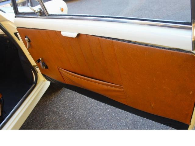 アウトビアンキその他 　ビアンキーナ　自社直輸入車・２気筒５００ｃｃエンジン・チンクエチェントがベースになったモデルです（11枚目）