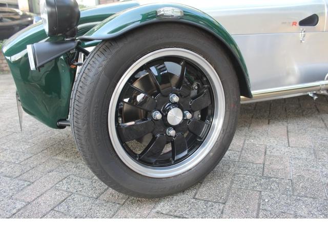 ケータハムその他 　セブン１７０Ｒ　フルウインドスクリーン・ソフトトップ＆ドア・ブラックレザーシート・ヒーター　・バッテリーマスタースイッチ・６６０ｃｃ　Ｓｕｚｕｋｉ　ｔｕｒｂｏエンジン　カーボンダッシュボード（6枚目）