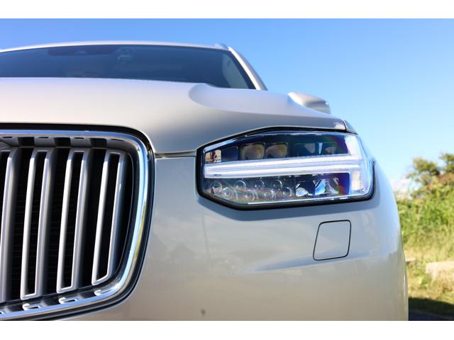 ＸＣ９０ Ｔ８　ツインエンジン　ＡＷＤ　インスクリプション　Ｂｏｗｅｒｓ＆Ｗｉｌｋｉｎｓ　パノラマサンルーフ　電格サードシート　７人乗り　マッサージ機能付きパフォーレイテッドファインナッパレザー　ベンチレーター　純正２１ＡＷ　ヘッドアップＤ　電動テールゲート（7枚目）