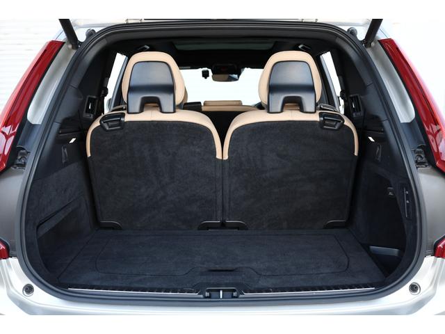 ＸＣ９０ Ｔ８　ツインエンジン　ＡＷＤ　インスクリプション　Ｂｏｗｅｒｓ＆Ｗｉｌｋｉｎｓ　パノラマサンルーフ　電格サードシート　７人乗り　マッサージ機能付きパフォーレイテッドファインナッパレザー　ベンチレーター　純正２１ＡＷ　ヘッドアップＤ　電動テールゲート（12枚目）