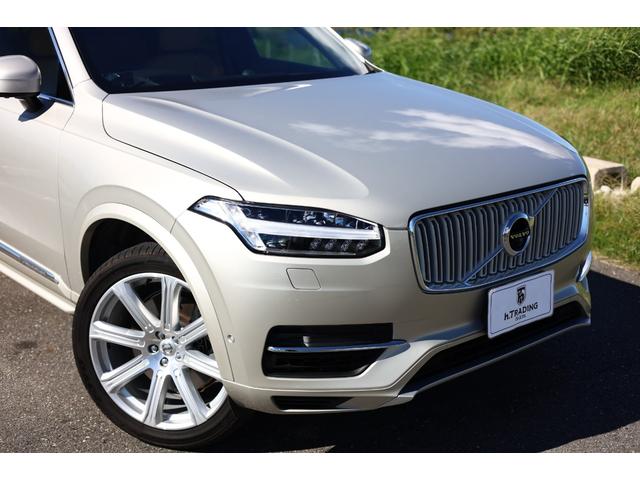ＸＣ９０ Ｔ８　ツインエンジン　ＡＷＤ　インスクリプション　Ｂｏｗｅｒｓ＆Ｗｉｌｋｉｎｓ　パノラマサンルーフ　電格サードシート　７人乗り　マッサージ機能付きパフォーレイテッドファインナッパレザー　ベンチレーター　純正２１ＡＷ　ヘッドアップＤ　電動テールゲート（17枚目）