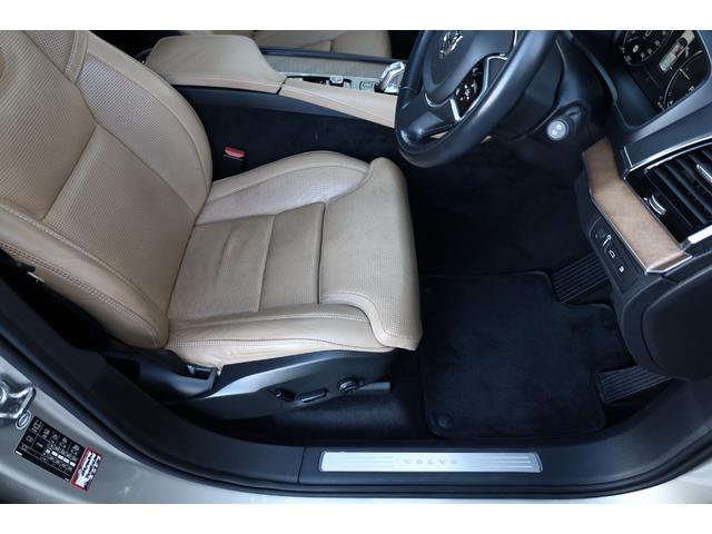 ＸＣ９０ Ｔ８　ツインエンジン　ＡＷＤ　インスクリプション　Ｂｏｗｅｒｓ＆Ｗｉｌｋｉｎｓ　パノラマサンルーフ　電格サードシート　７人乗り　マッサージ機能付きパフォーレイテッドファインナッパレザー　ベンチレーター　純正２１ＡＷ　ヘッドアップＤ　電動テールゲート（46枚目）